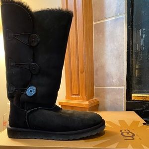 UGG Bailey Button Triplet Boots